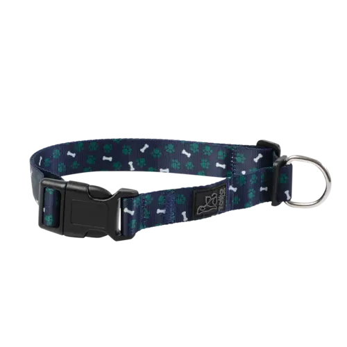 Collar Totto modelo Mylu regulable para perros en talla L. Es de color azul con detalles de patitas color verde y huesitos blancos