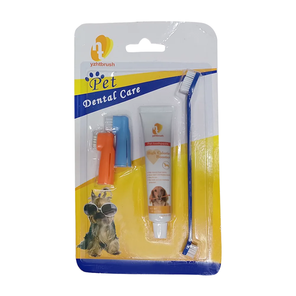 Pack de Pasta Dental y Cepillo de dientes para perro, es un cartón de color amarillo que contiene una pasta dental para perros de 70g y viene con un cepillo azul de cabeza doble y dos dedales dentales color rosa y azul