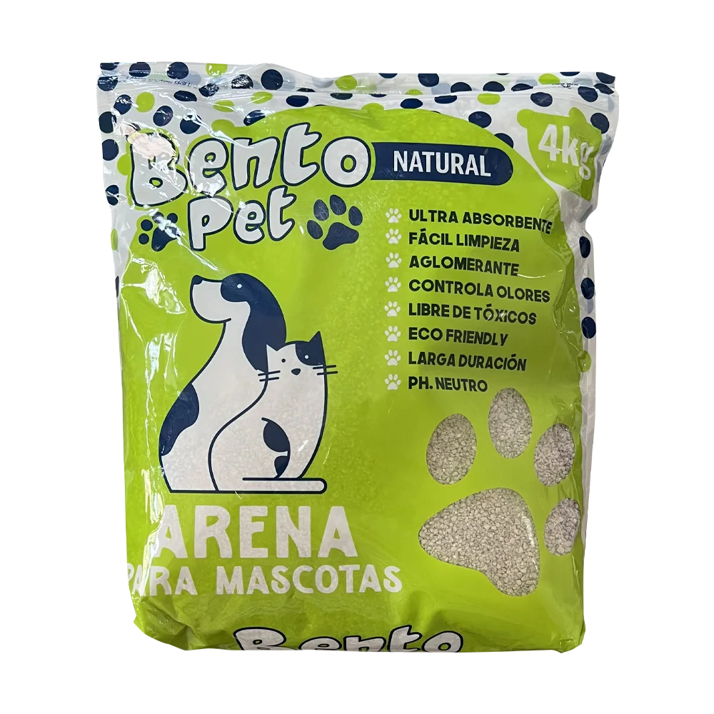 Bolsa blanca con detalles verde de arena sanitaria Bento Pet para gatos sin aroma en su presentación de 4 kg