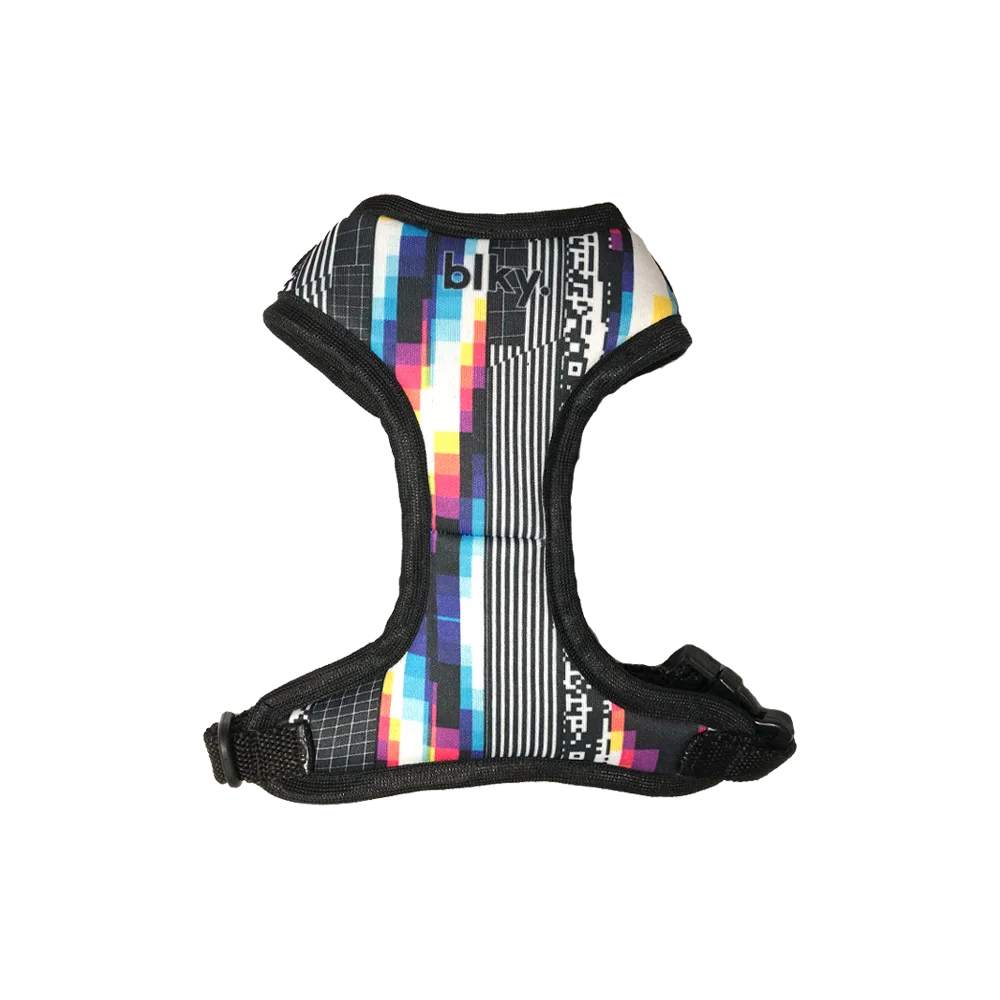 Pechera Arnés Blky Talla XS para perros pequeños con un estampado geométrico con colores blanco, negro y rojo