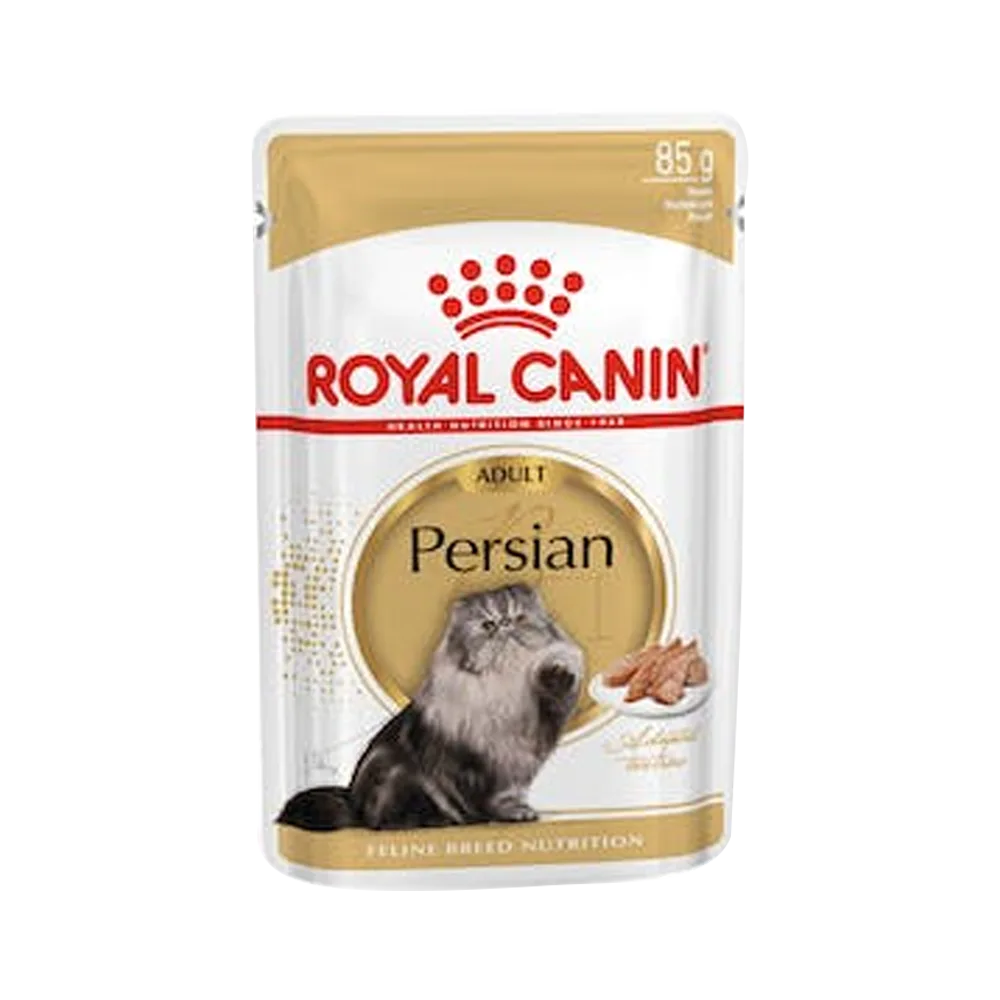 Sobre de alimento Royal Canin Gato Persa Salsa, es de color blanco con detalles dorados y tiene un gato persa en la portada. Es un alimento húmedo especialmente formulado para gatos persas
