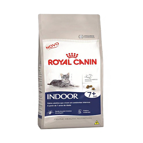 Bolsa color beige con detalles azules de alimento para gato sedentario Royal Canin Gato Indoor 7+ para gatos mayores a siete años