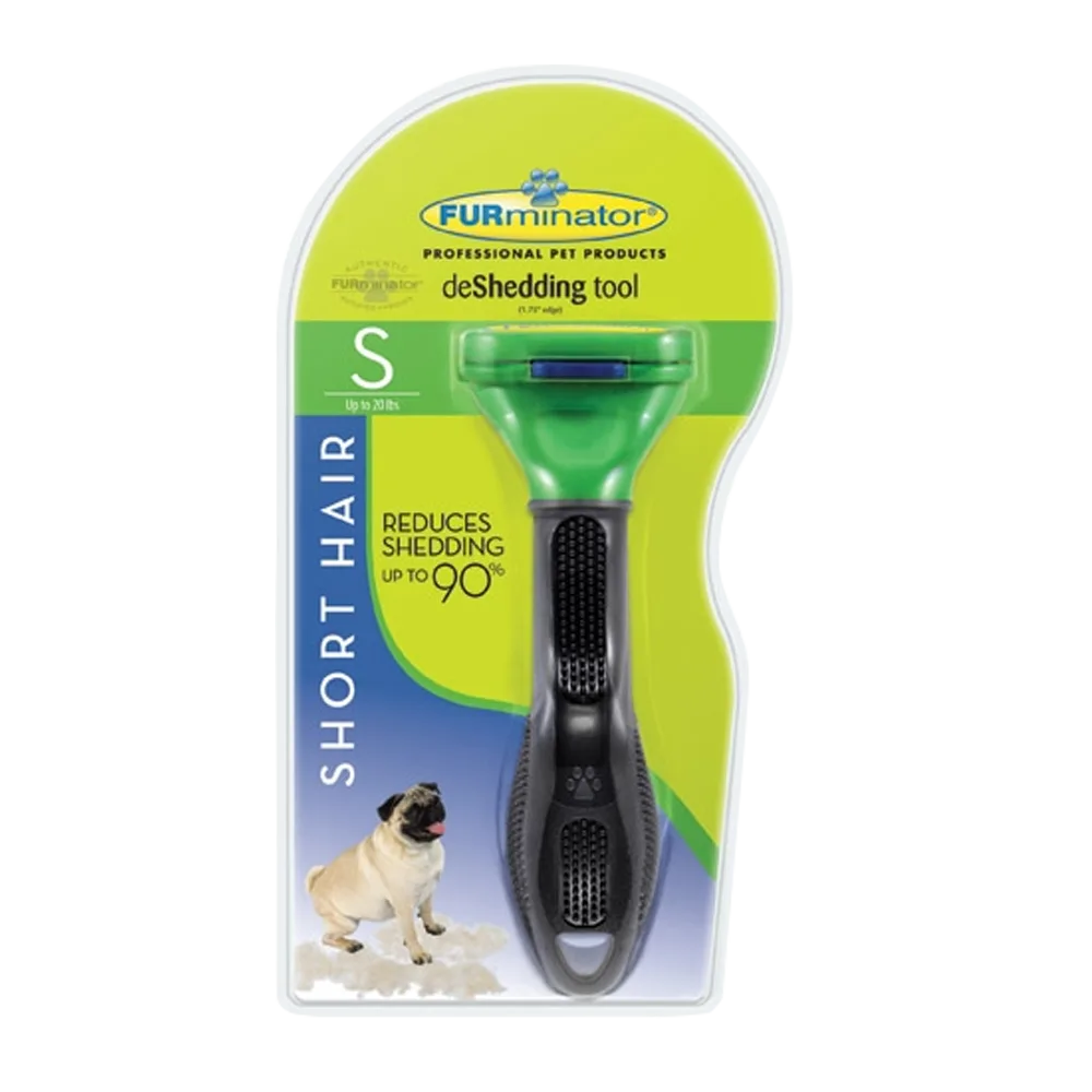 Cepillo FURminator para Perros de pelo corto en su empaque original que es de color verde con detalles azules, el cepillo es plástico con un mango negro y la parte superior es naranja. Es un cepillo que elimina el pelo de la capa interior del pelaje en perros de pelo corto en talla S