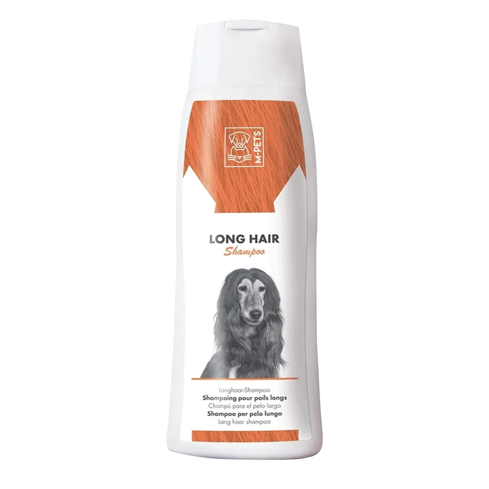 Frasco blanco con detalles marrón rojizo del Shampoo para Pelo Largo de M-Pets. Un shampoo para perros que suaviza y desenreda el pelaje.