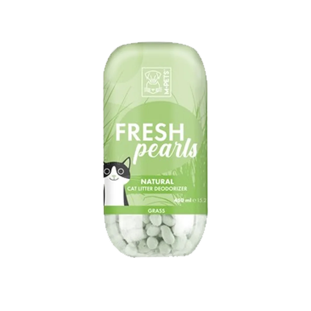 Imagen de Aromatizante para Areneros M-Pets en su presentación "Grama". Muestra un frasco verde con detalles verdes claro y la ilustración de un gato blanco con negro en la etiqueta. El texto principal dice "Fresh Pearls".
