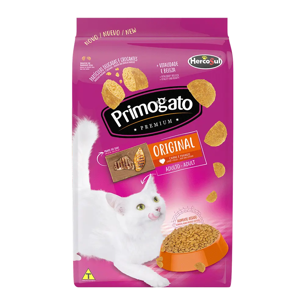 Bolsa de Primogato Adulto Carne y Pollo en su presentación de 1kg. Es de color violeta y tiene la imagen de un gato blanco acercándose a un plato lleno de alimento.